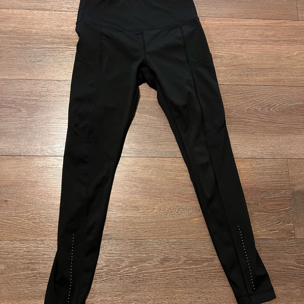 Black Lululemon High-Waisted Leggings